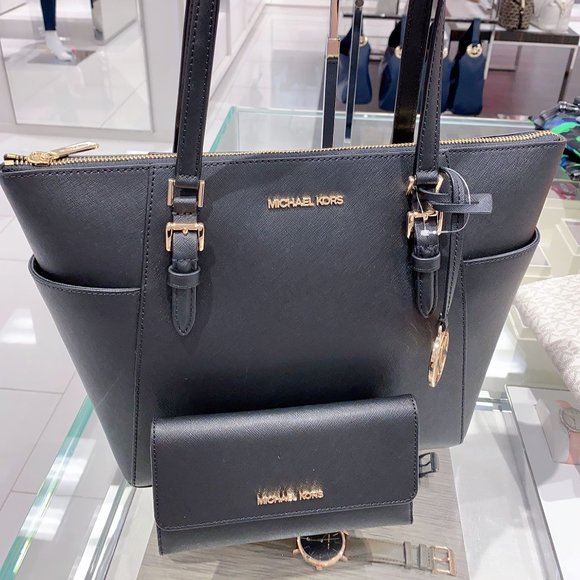Michael Kors Handbags - MK CHARLOTTE LG ZIP TOTE & TRIFOLD WALLET BLACK